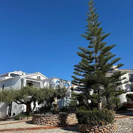 Cozy House With Sea View And Garden * Nerja
