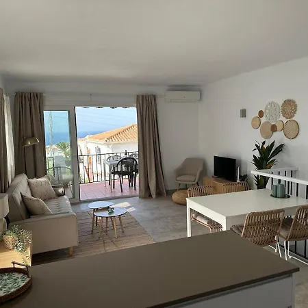 Cozy House With Sea View And Garden *