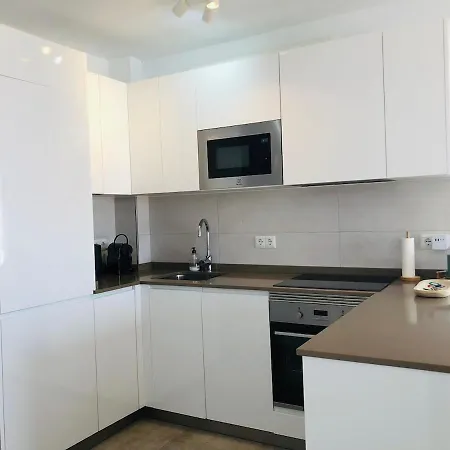 Cozy House With Sea View, Garden & Pool *