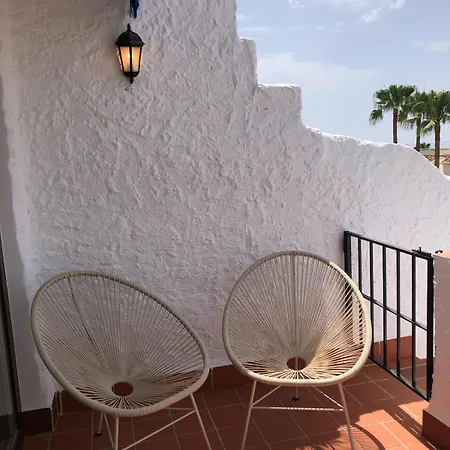 Διαμέρισμα Cozy House With Sea View, Garden & Pool Nerja