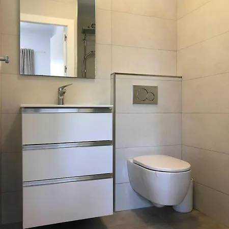 Cozy House With Sea View, Garden & Pool Διαμέρισμα *