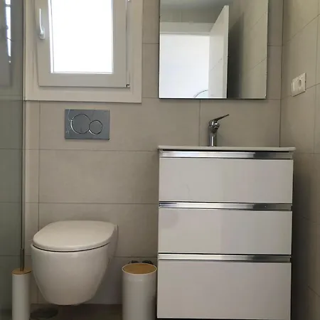 Cozy House With Sea View, Garden & Pool Διαμέρισμα