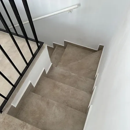 Διαμέρισμα Cozy House With Sea View, Garden & Pool *